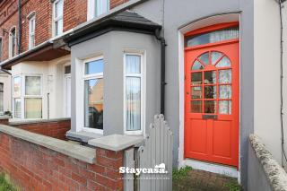 Gateway Abode Near City Centre w. Street Parking - 7