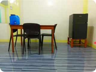 Marilyn's Transient - 1