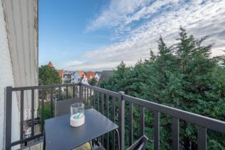 Calm, Light-Filled Apartment with Private Balcony - 9
