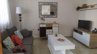 Chalet independiente lujo con piscina privada zona residencial tranquila - 8