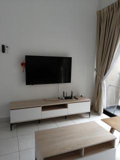 Youth City Residence, Nilai 2R2B Swimming pool view - 5