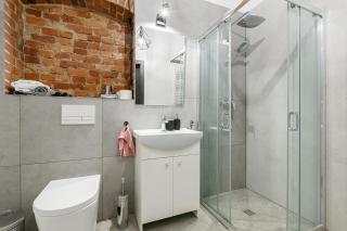 Loft Apartment in the Heart of Poznań - 3
