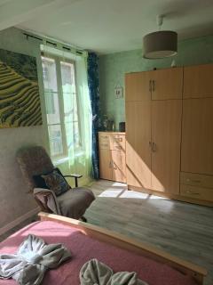 petite maison dans village de caractére - 8