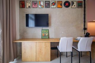 Warm Corner Studio at Kosmalt with Balcony - 7