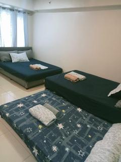 Spacious,comfy condo @ SM Iloilo - 6