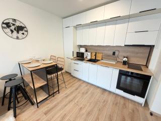 Copenhagen Cozy Central 1BDR w WiFi and Work Space - 6