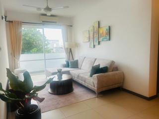 Stylish Modern Apartment in Nugegoda Near Colombo - 2