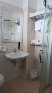 Bikini Tropicana Family Hotel - 9