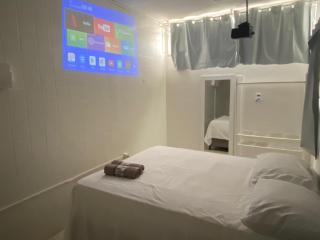 Quarto com cozinha e banheiro privado 130m da praia 5 - 9