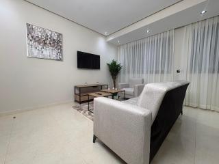 Bright and cozy 1BR in Tamaris - 1