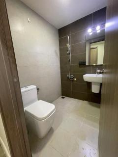 Lexington Apartment view Landmark 81 - 3