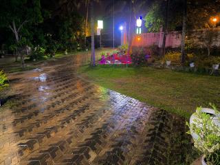 Singha Holiday Bungalow - 5