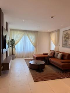 One bedroom apt The Bantree Airport - 0