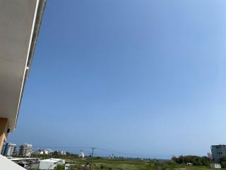 Riverside Family 2 Bedroom 1 Living - 9