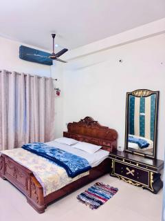 Yashodham 4BHK Peaceful Homestay by Homeyhuts - 8