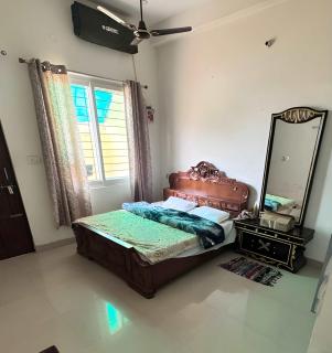 Yashodham 4BHK Peaceful Homestay by Homeyhuts - 7