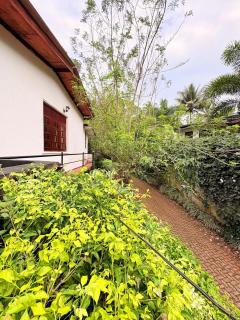 Laa Villa Kandy - 4