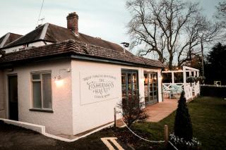 Fisherman's Haunt Hotel - 1