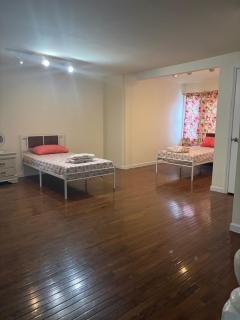 Enjoyable 3-bedroom house in charming East Orange neighborhood - 3