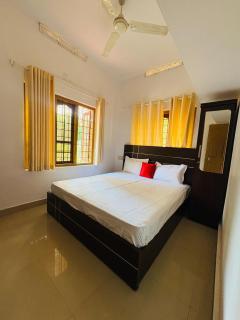 Cadbury Homestay - 1