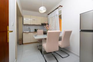 Apartments Matko - 7