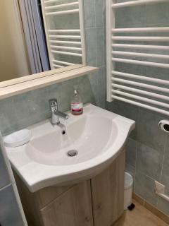 Superbe studio alcôve avec son parking sécurisé - 5