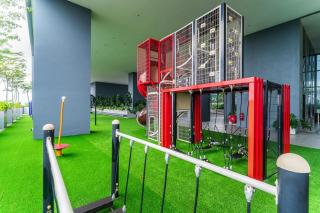 Muji 3BR for 8 Pax Pool Gym Cozy Stay - 1