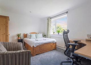 Impressive family Home - walk to Addenbrookes - 2