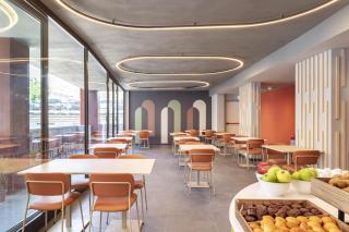 B&B Hotel Genova City Center - 8