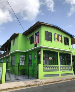 Central Vieques 2BR | Walk to Ferry, Beach & Plaza - 7