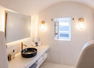 Luxus VIP Suites - 4