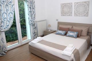Sunset House - 8