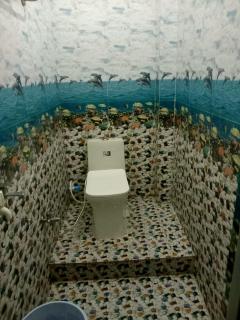 Krishna homestay Ayodhya Call on--92782-97365 full apartment seven double bed room - 6