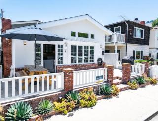 Quintessential Balboa Island Gem home - 9