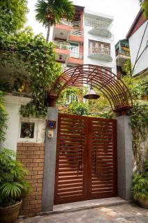 Từ Hoa Essence Home với 4 căn studio có cửa sổ lớn ban công riêng tư gần hồ - 2