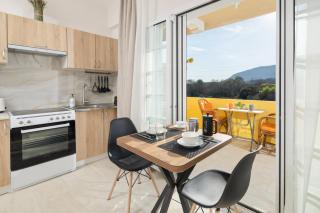 Katerina's Sunset Apartment - 7