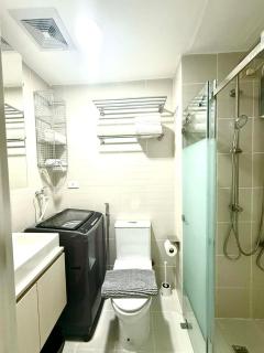 Modern Stays Makati Pool View Jazz Residences - 2