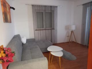Apartment Ren - 6