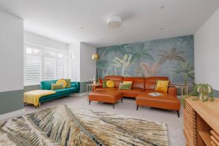 The Laurels by Grandeur Property - 7