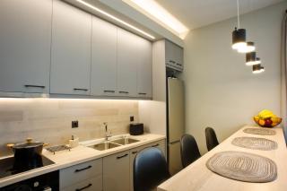 Grey Suites - 6