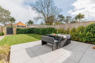 The Laurels by Grandeur Property - 8