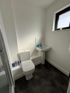 Luxury 2BR Heathrow Escape Free Parking - 5