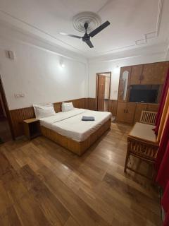 The Mountain Peak Retreat - 0