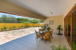 Arantxa Residence - 6
