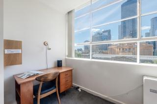 Iconic State Library View Studio CBD - 4