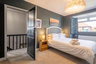 Stylish 3-bed House - Walk into Historic Centre - 2