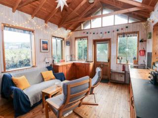 Cosy Eco Cabin - 8
