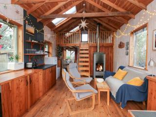 Cosy Eco Cabin - 9