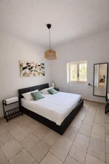 Modern Countryside Villa with Pool, Bikes & Sea - 6