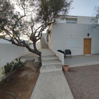 Appartement Les Oliviers avec piscine proche du lagon - 9